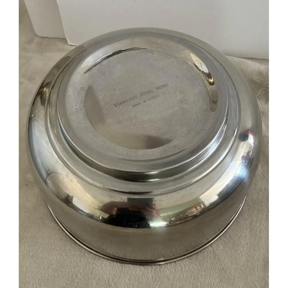 Mixing Bowl Stainless Steel Made in Korea Footed 9x5